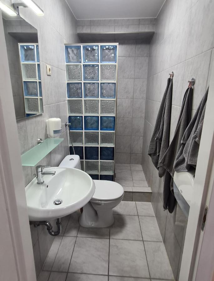 Lucsony Apartman Mosonmagyaróvár Extérieur photo