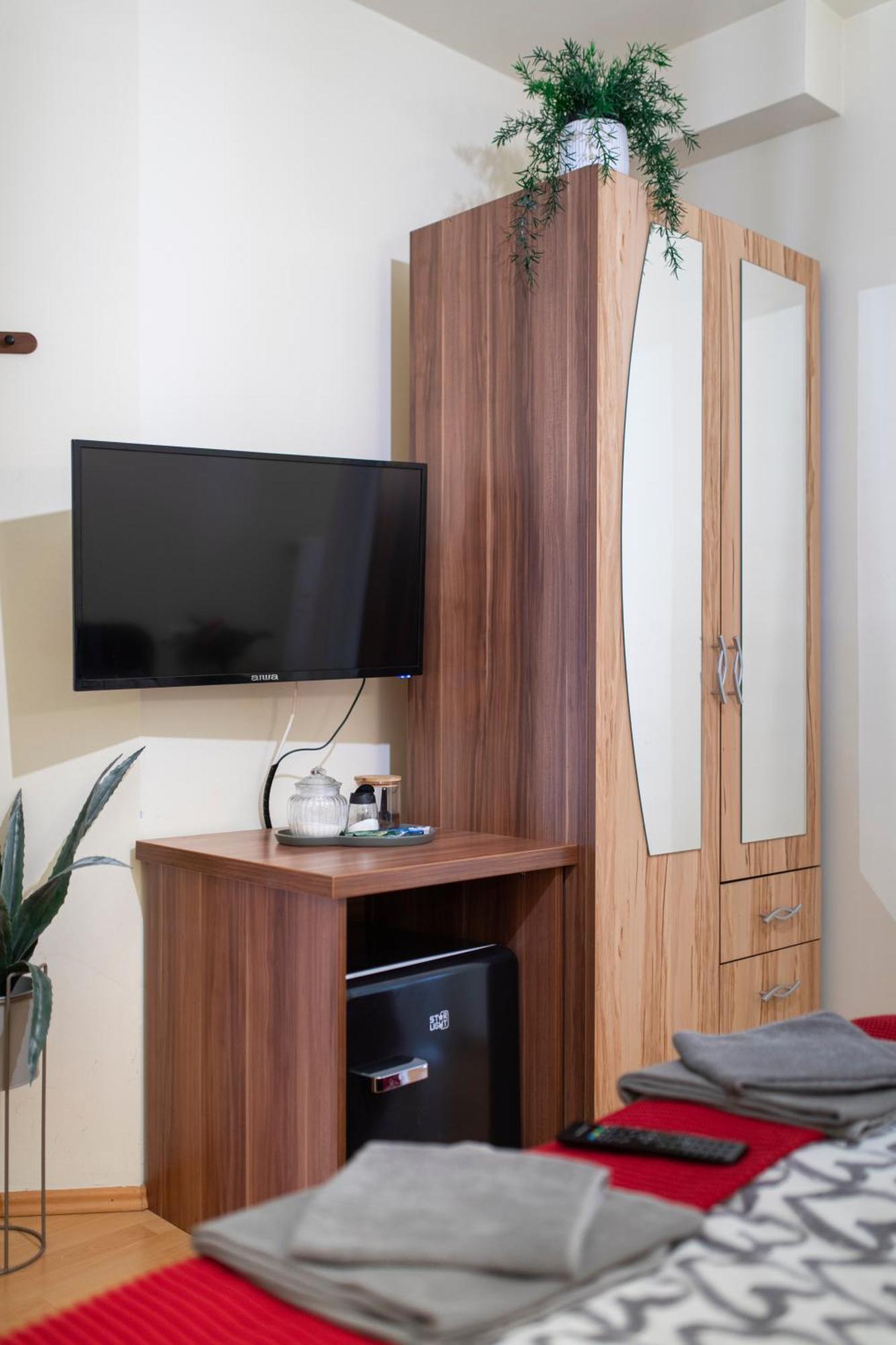 Lucsony Apartman Mosonmagyaróvár Extérieur photo